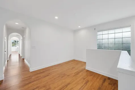 6799 Newport Lake Circle Boca Raton FL 33496