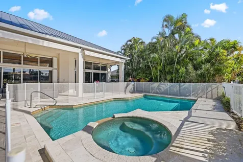 6799 Newport Lake Circle Boca Raton FL 33496