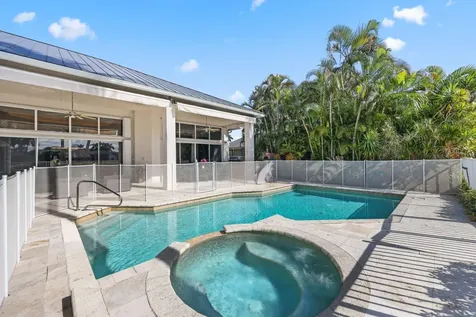 6799 Newport Lake Circle Boca Raton FL 33496