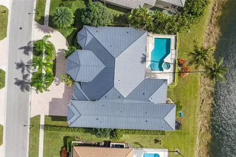 6799 Newport Lake Circle Boca Raton FL 33496