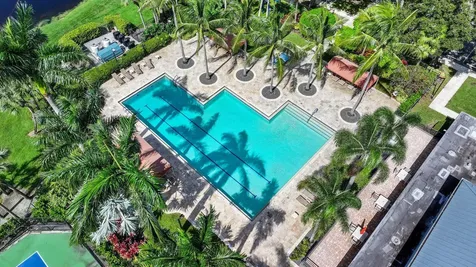 6799 Newport Lake Circle Boca Raton FL 33496