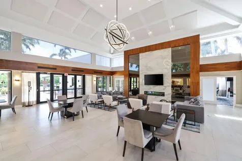 6799 Newport Lake Circle Boca Raton FL 33496
