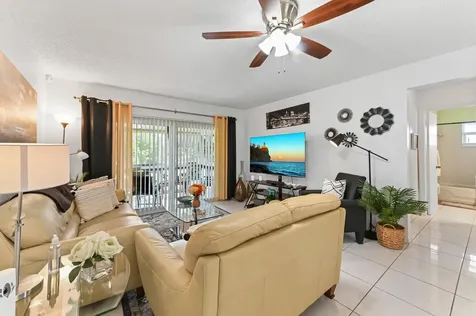 13715 Via Aurora Delray Beach FL 33484