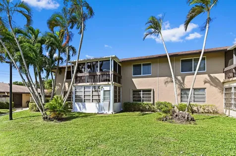 13715 Via Aurora Delray Beach FL 33484