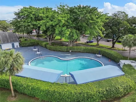 7620 Nw 18th Street Margate FL 33063