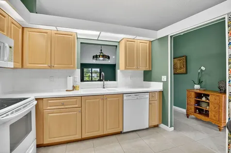 6096 Kings Gate Circle Delray Beach FL 33484