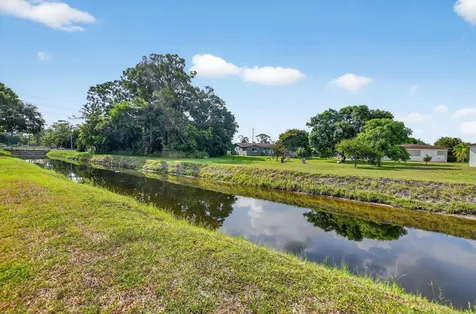 6096 Kings Gate Circle Delray Beach FL 33484