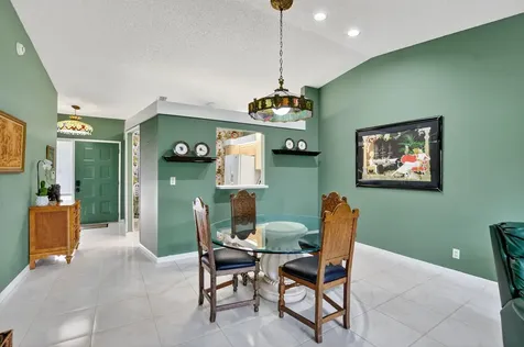 6096 Kings Gate Circle Delray Beach FL 33484