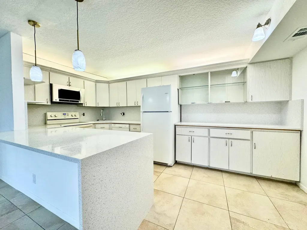 3744 Savoy Lane West Palm Beach FL 33417