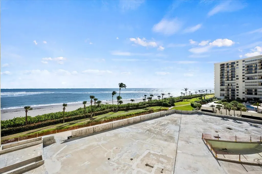 400 Ocean Trail Way Jupiter FL 33477