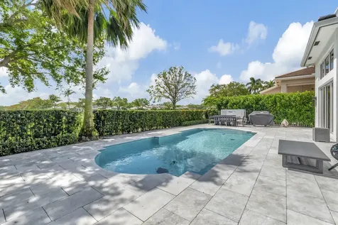 4114 NW Briarcliff Circle Boca Raton FL 33496
