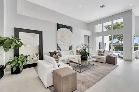 4114 NW Briarcliff Circle Boca Raton FL 33496