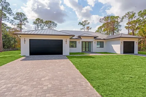 16818 78th Road The Acreage FL 33470