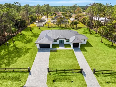16818 78th Road The Acreage FL 33470