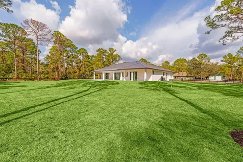 16818 78th Road The Acreage FL 33470