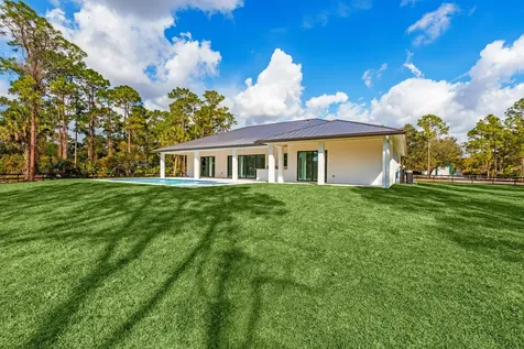16818 78th Road The Acreage FL 33470