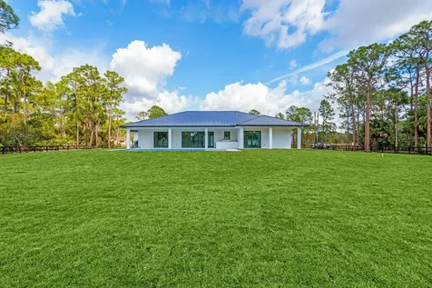 16818 78th Road The Acreage FL 33470