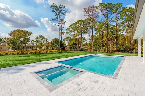 16818 78th Road The Acreage FL 33470