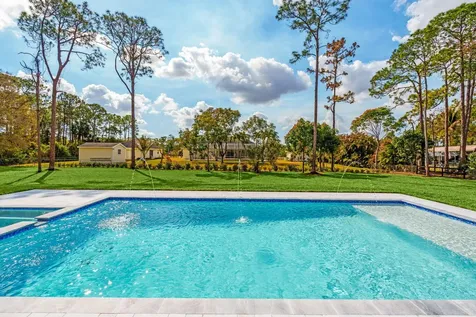 16818 78th Road The Acreage FL 33470
