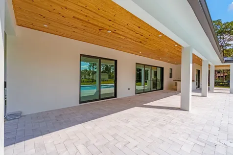 16818 78th Road The Acreage FL 33470