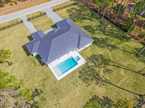16818 78th Road The Acreage FL 33470