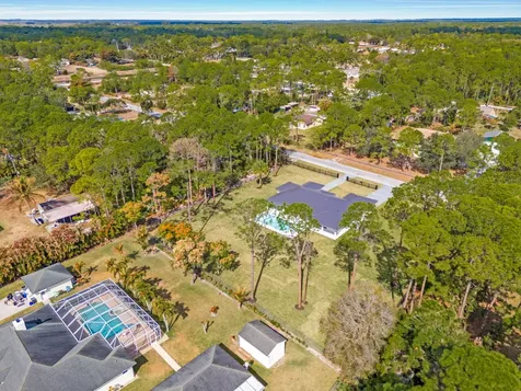 16818 78th Road The Acreage FL 33470