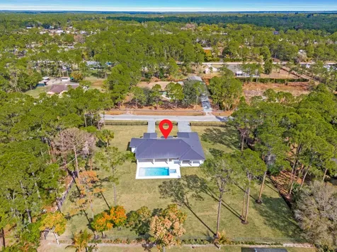 16818 78th Road The Acreage FL 33470