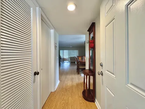 565 Piedmont L Delray Beach FL 33484