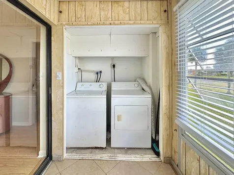 565 Piedmont L Delray Beach FL 33484