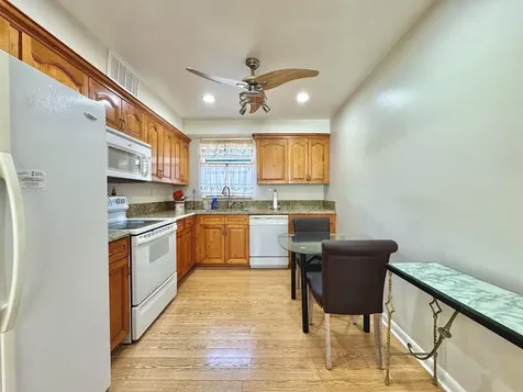 565 Piedmont L Delray Beach FL 33484