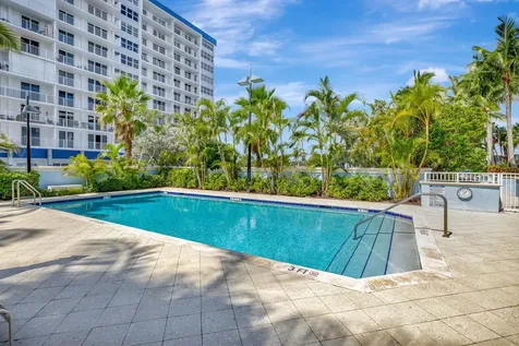 701 Se 21st Avenue Deerfield Beach FL 33441