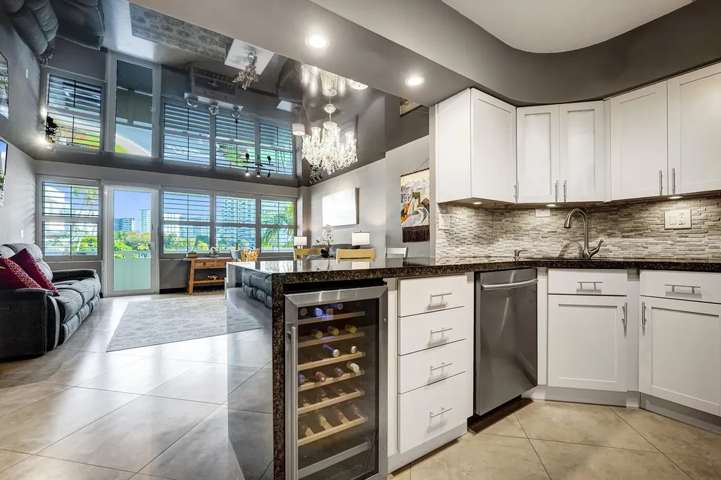 3200 Ne 36th Street Fort Lauderdale FL 33308