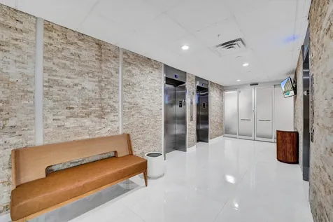 3200 Ne 36th Street Fort Lauderdale FL 33308