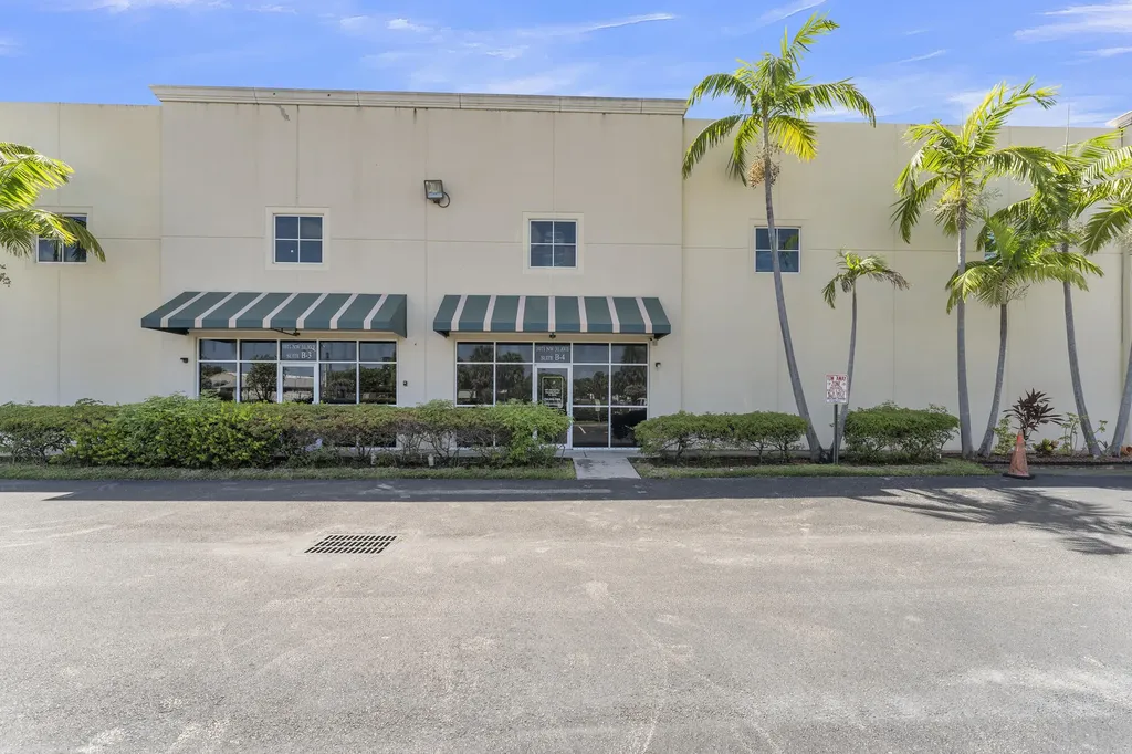 1071 NW 31st Avenue Pompano Beach FL 33069