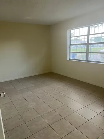 17922 NW 40th Court Miami Gardens FL 33055