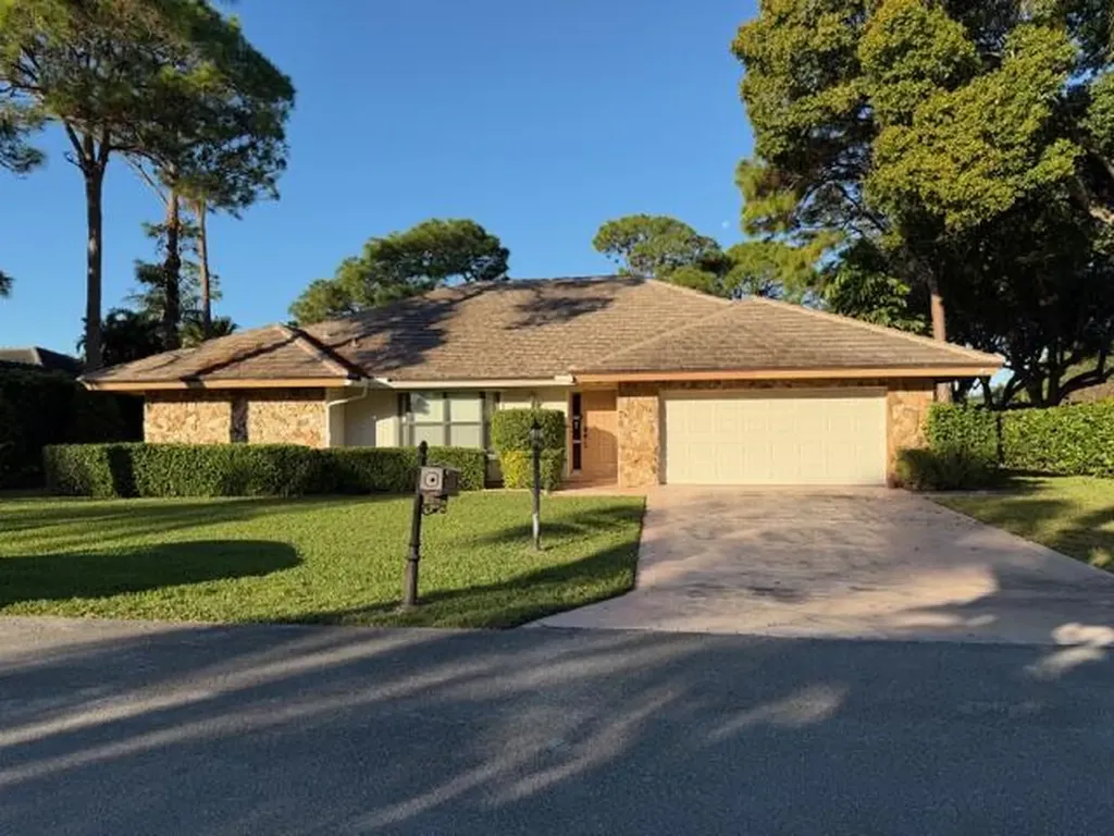2247 Quail Ridge Palm Beach Gardens FL 33418