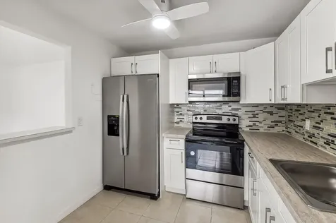 447 Saxony J Way Delray Beach FL 33446