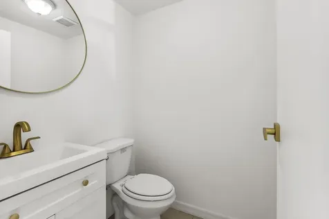 447 Saxony J Way Delray Beach FL 33446