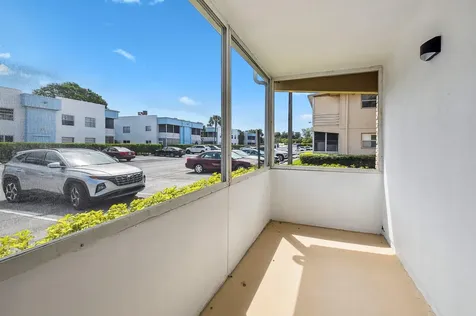 447 Saxony J Way Delray Beach FL 33446