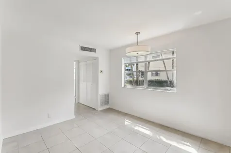 447 Saxony J Way Delray Beach FL 33446