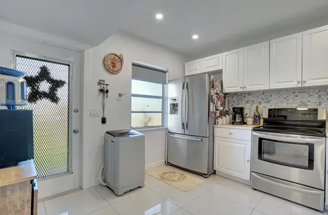 130 Lake Meryl Drive West Palm Beach FL 33411
