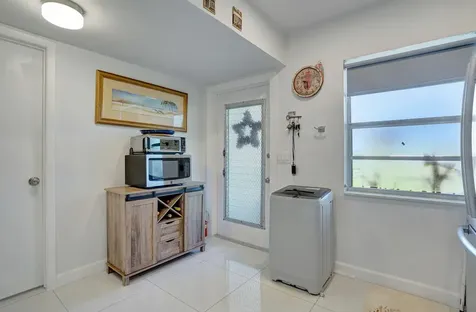 130 Lake Meryl Drive West Palm Beach FL 33411