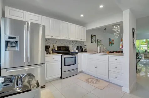 130 Lake Meryl Drive West Palm Beach FL 33411
