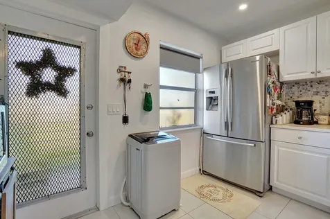 130 Lake Meryl Drive West Palm Beach FL 33411