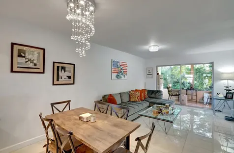 130 Lake Meryl Drive West Palm Beach FL 33411