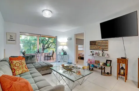 130 Lake Meryl Drive West Palm Beach FL 33411