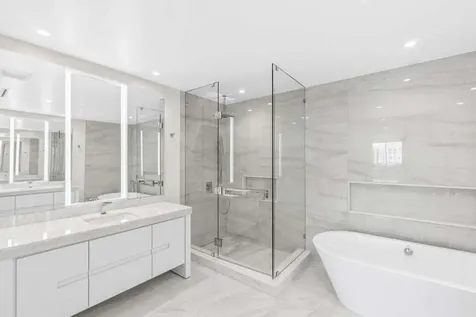 200 SE Mizner Boulevard Boca Raton FL 33432