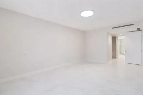 200 SE Mizner Boulevard Boca Raton FL 33432
