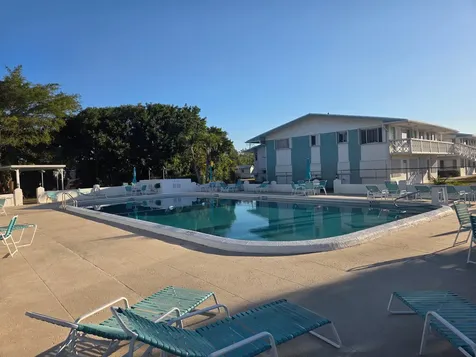 2180 Lake Osborne Drive Lake Worth Beach FL 33461
