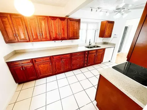 905 SW 3rd Avenue Boynton Beach FL 33426